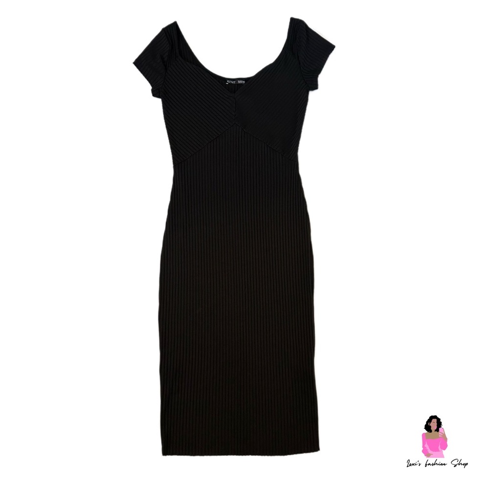 Zara 🛍️ | Black Midi Dress